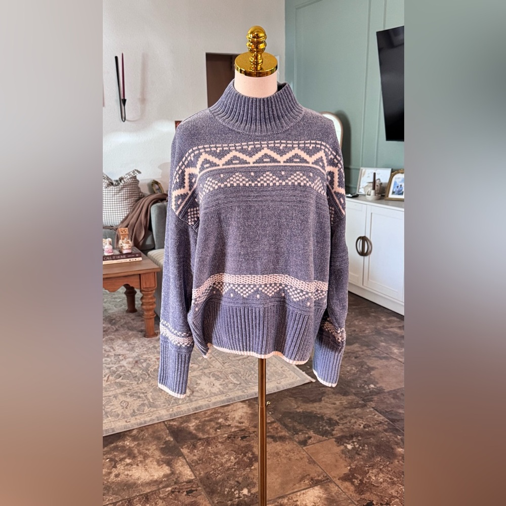 Christian Siriano Nordic Blue and Cream Sweater